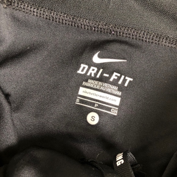 Nike Dri Fit shirts - Picture 2 of 2